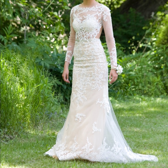 Mac Duggal Ivory Prom Dress Size 4 - Picture 1 of 5